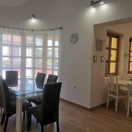 Guest house Hella Vendeghaz